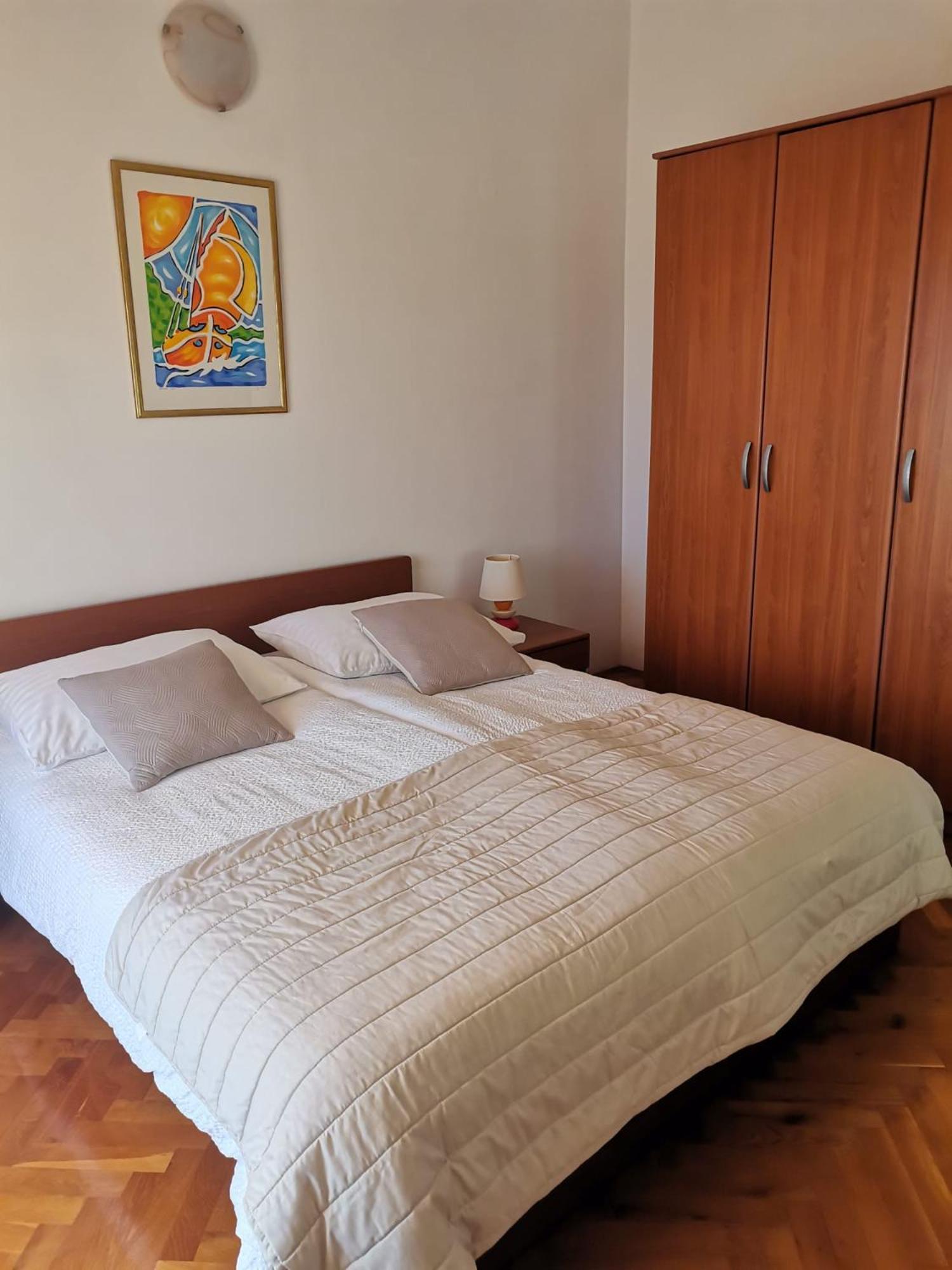 Apartmani Ljubo Примоштен Экстерьер фото